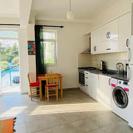 Apartament Merkezde Konforlu Apart-1 The Rush-1